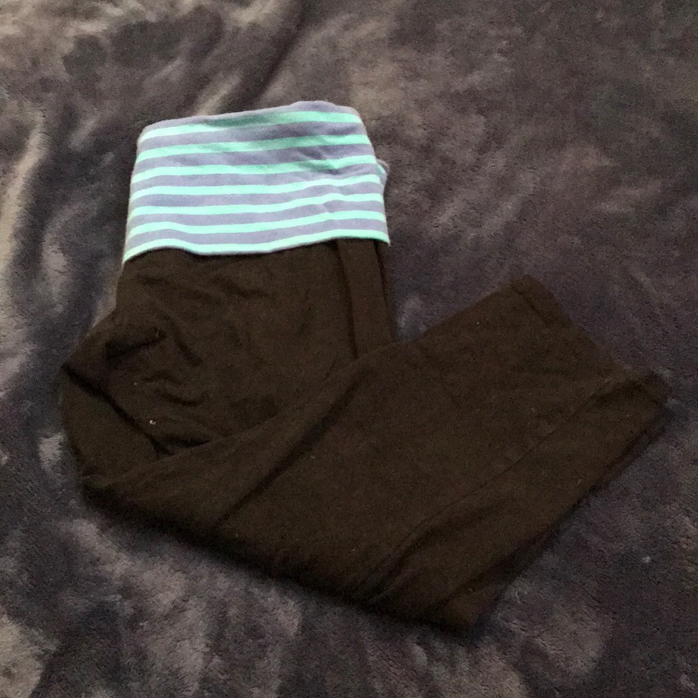 Mossimo Capri Leggings